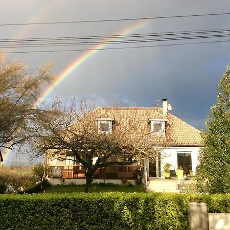 Maison Avec Veranda Proche Du Centre Ville Rignac  外观 照片