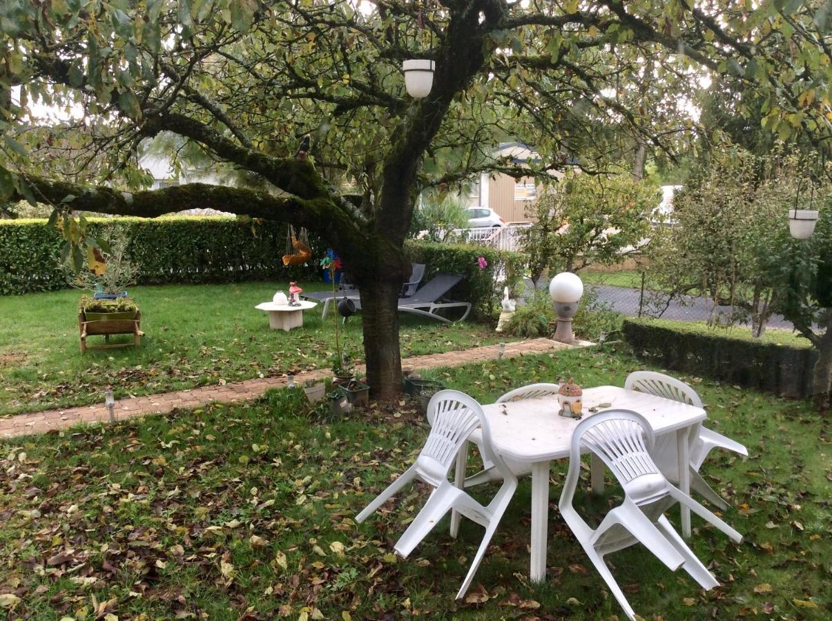 Maison Avec Veranda Proche Du Centre Ville Rignac  外观 照片