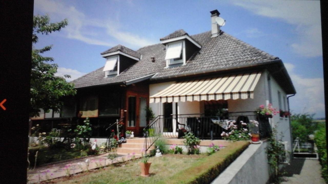 Maison Avec Veranda Proche Du Centre Ville Rignac  外观 照片