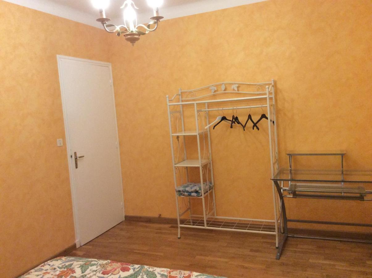 Maison Avec Veranda Proche Du Centre Ville Rignac  外观 照片