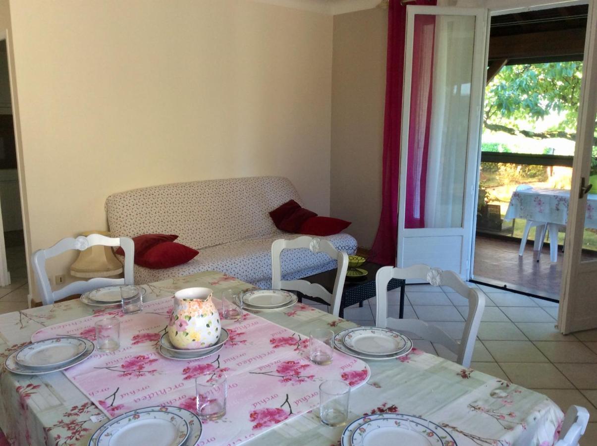 Maison Avec Veranda Proche Du Centre Ville Rignac  外观 照片